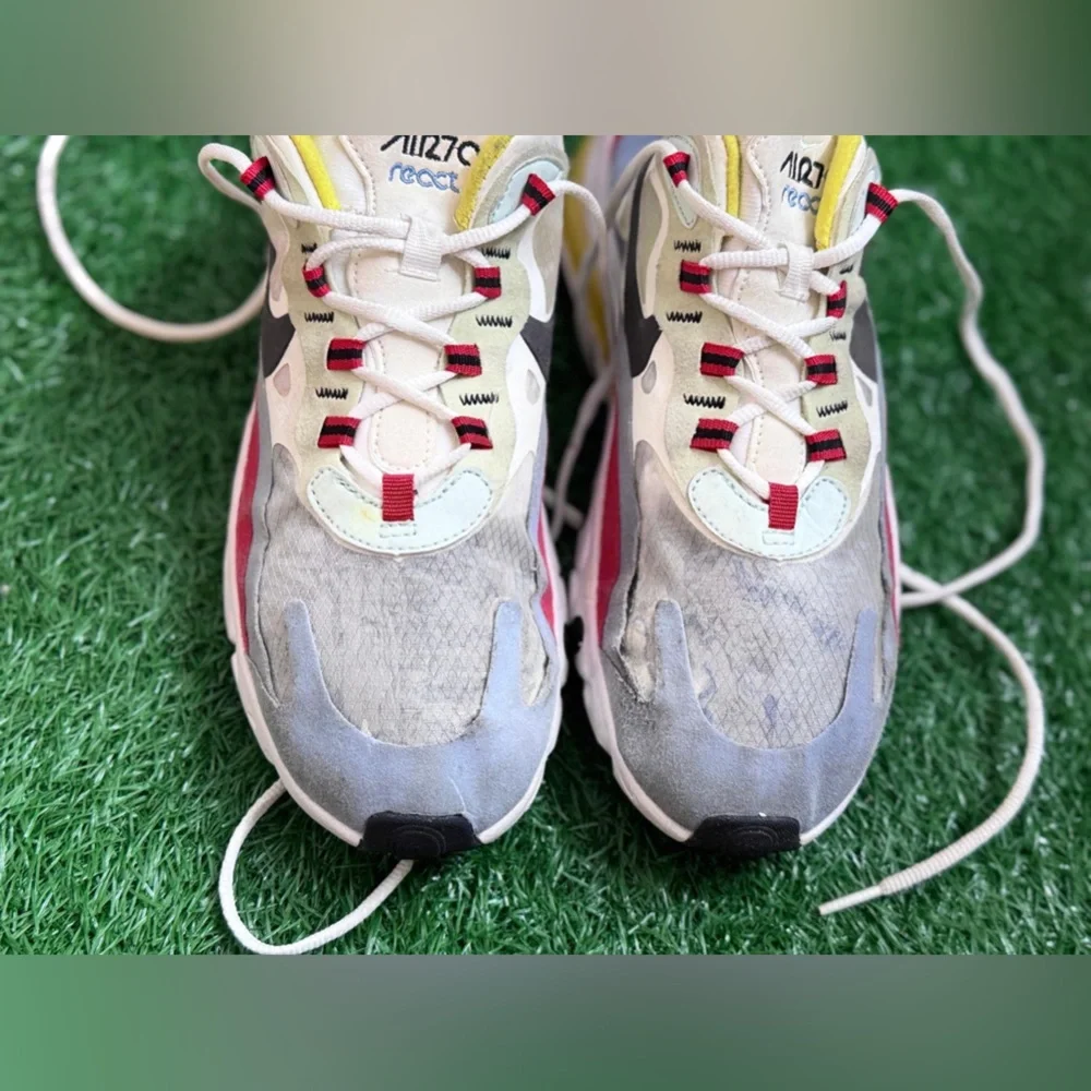 Nike Air Max 270‎ React Bauhaus Size 8